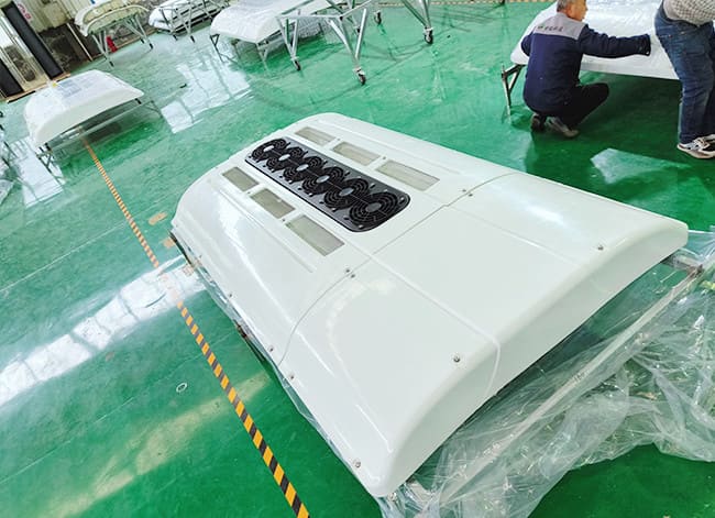 Electric bus air conditioning