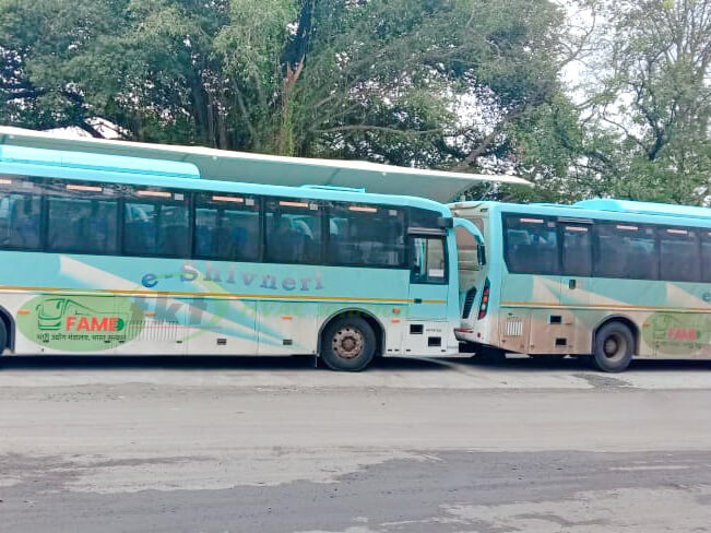bus van rooftop air conditioning